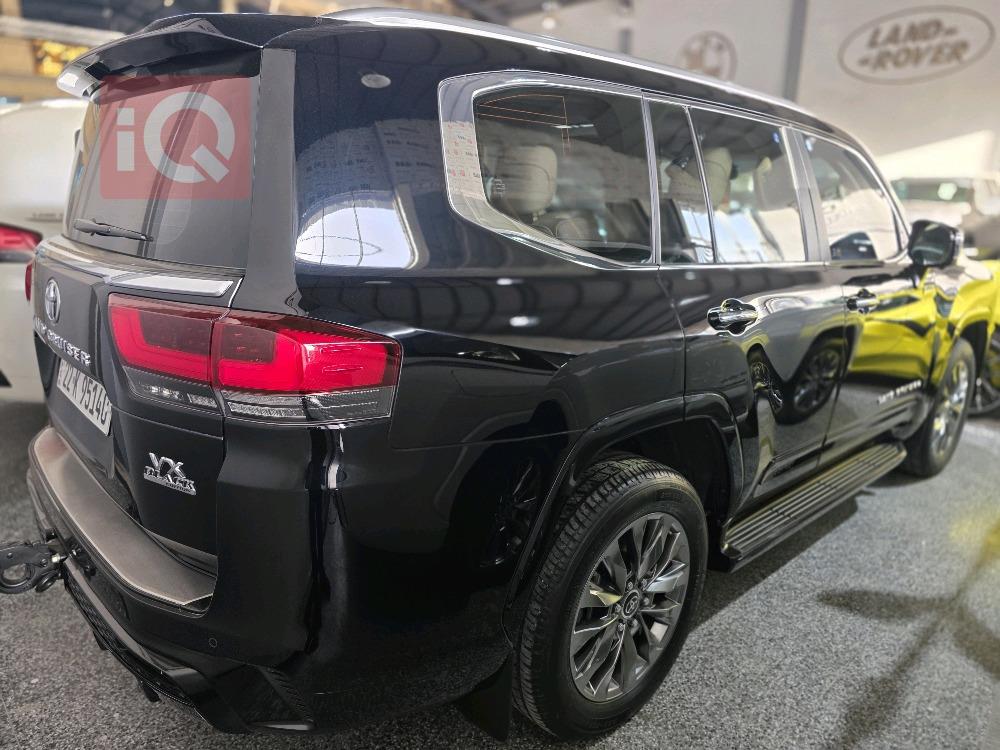 تويوتا لاندكروزر